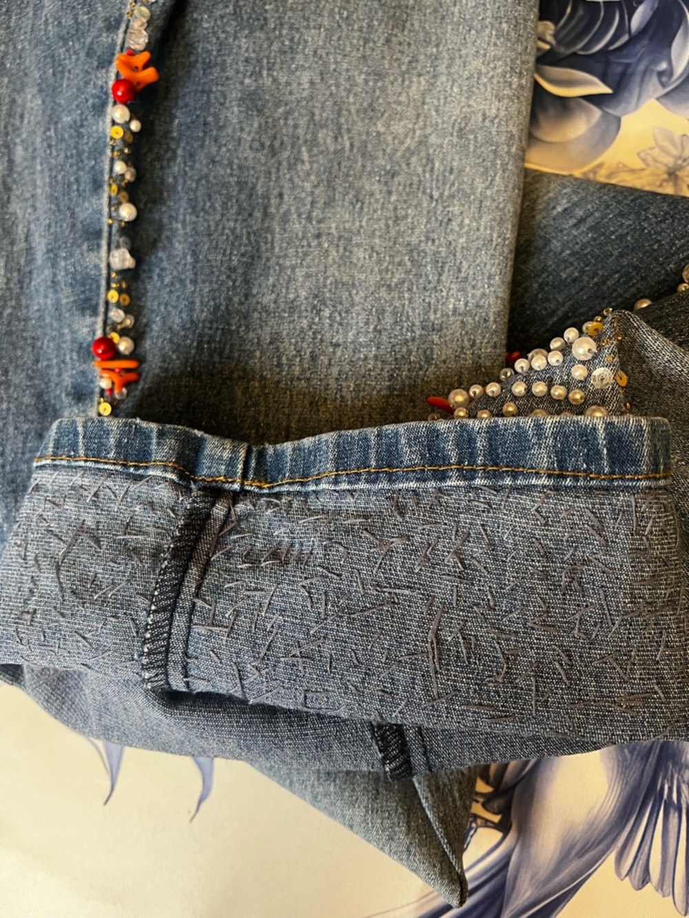 DG2 Diane Gilman Blue Wide-Leg Jeans with Red Floral Pearls & Crystals - Picture 12 of 16